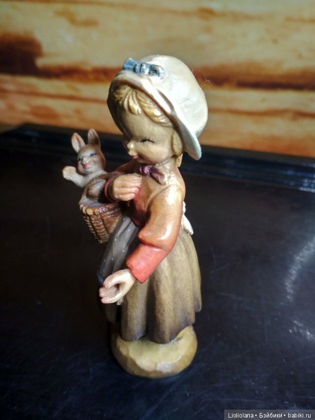 Деревянная статуэтка Девочка С Зайчиком от Anri и Ferrandiz . Италия. Рассрочка (фото 4)