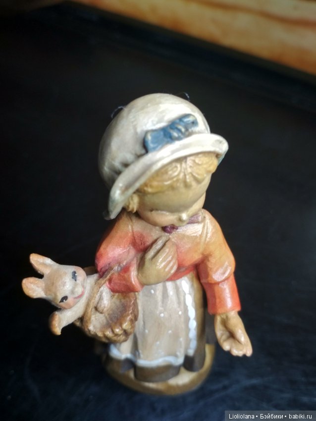 Деревянная статуэтка Девочка С Зайчиком от Anri и Ferrandiz . Италия. Рассрочка (фото 5)