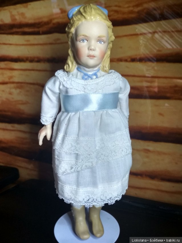 Фарфоровая портретная кукла Алиса Рузвельт от Kathy Redmond. 1990 год (фото 2)
