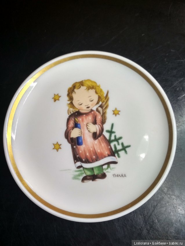 Пара декоративных фарфоровых тарелочек от Goebel