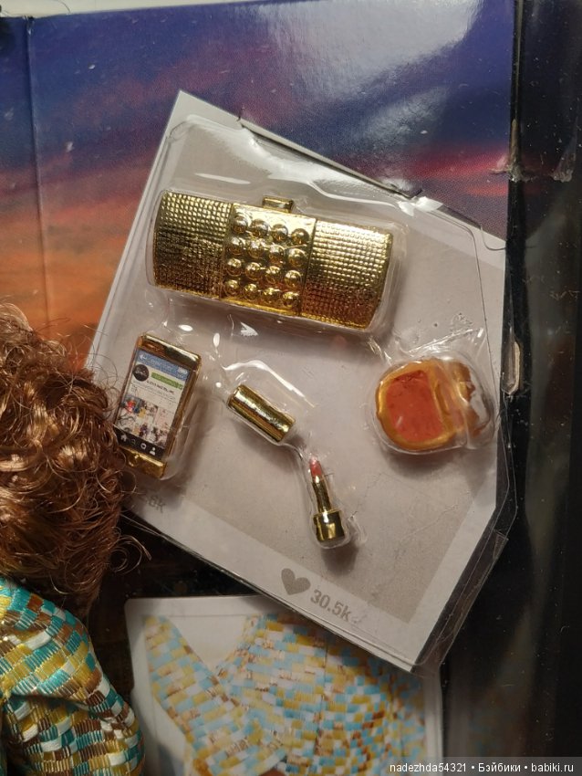 Пышная шарнирная Barbie Look – Ночной гламур