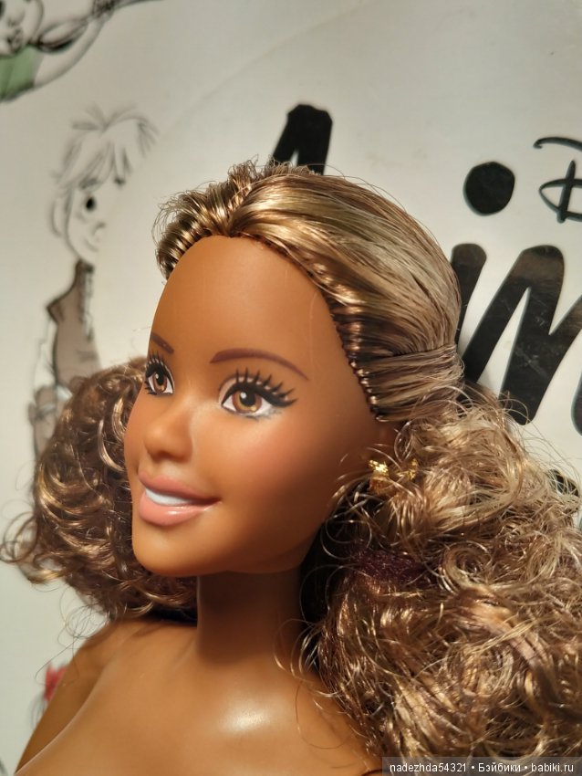 Пышная шарнирная Barbie Look – Ночной гламур