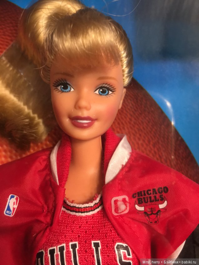 Шарнирная Барби Баскетболистка / Chicago Bulls Barbie NBA (фото 9)
