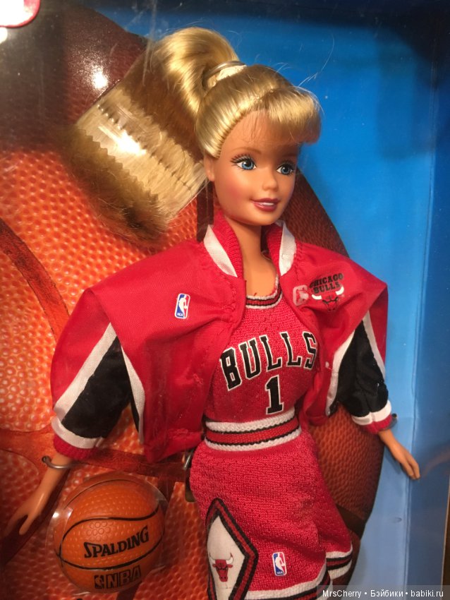 Шарнирная Барби Баскетболистка / Chicago Bulls Barbie NBA (фото 7)