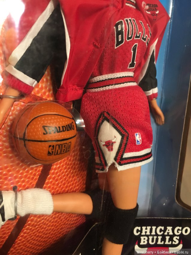Шарнирная Барби Баскетболистка / Chicago Bulls Barbie NBA (фото 10)