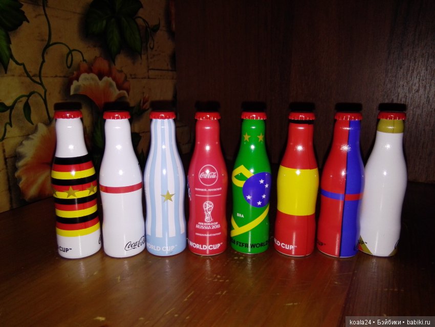 Бутылочки коллекционные, посвященные футболу (фото 2)
