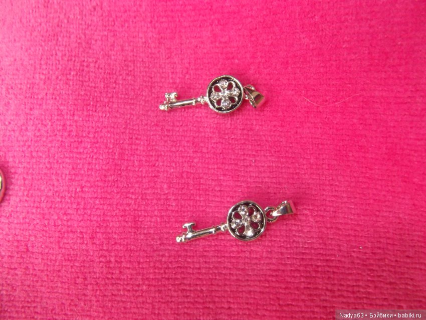 Подвески Sunlight — Украшения и очки для кукол (фото 8)