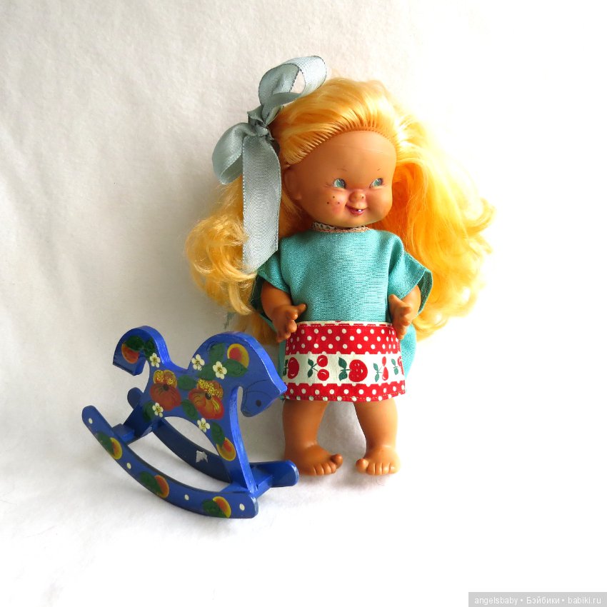 Винтажная куколка от Goebel. Длинные волосы! . Редкий молд 1957 г. Goebel Charlot (фото 7)