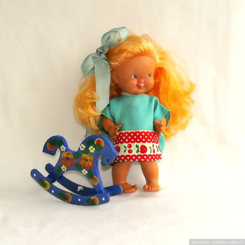 Винтажная куколка от Goebel. Длинные волосы! . Редкий молд 1957 г. Goebel Charlot (фото 8)