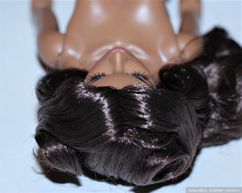 Кукла Fashion Royalty ITBE Anja In Sequins (фото 4)