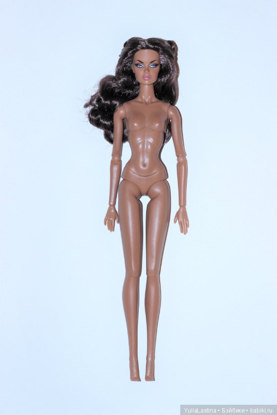 Кукла Fashion Royalty ITBE Anja In Sequins