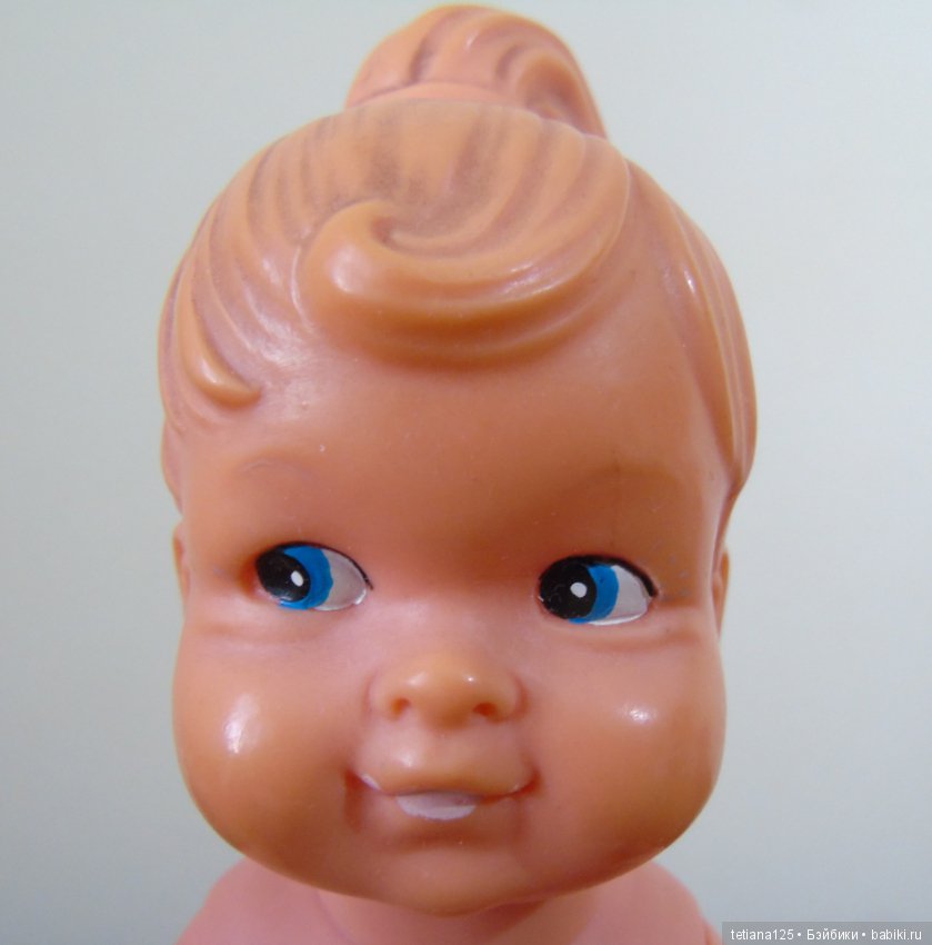 Редкая рельефная кукла ГДР