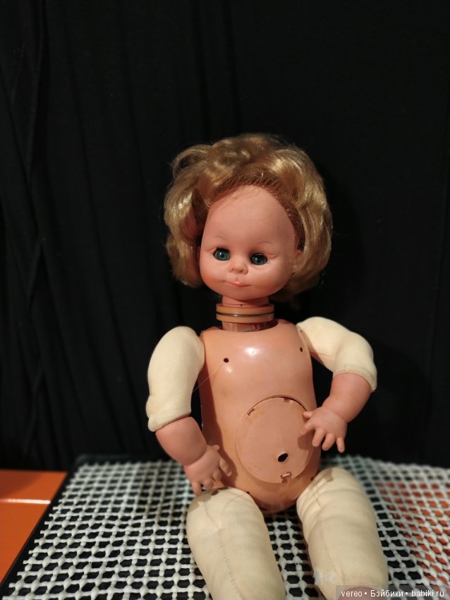 Винтажная кукла из Италии с механизмом внутри (фото 8)