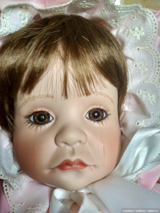 Плакса Сиеста В Розовом от Lloyd Middleton. Винил