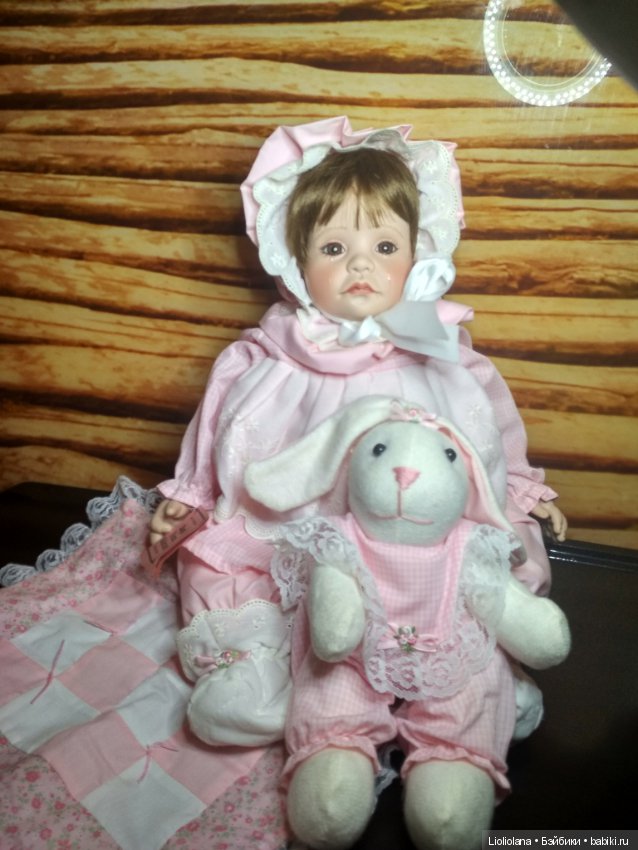 Плакса Сиеста В Розовом от Lloyd Middleton. Винил (фото 2)