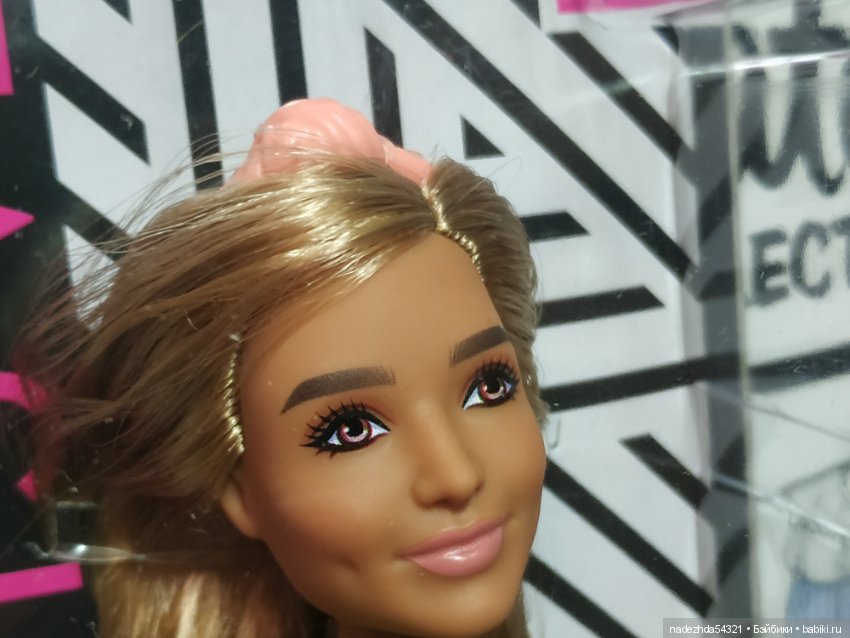 Барби Фашионистас 126 пышка (2) (фото 7)