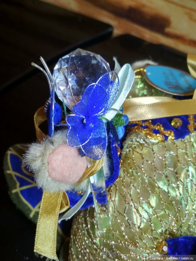 Медвежонок Muffy Vanderbear "Бабочка" от North American Bear Co (фото 4)