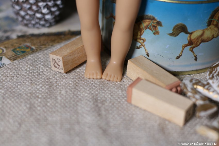 Кукла mini Lori doll от фирмы Battat (фото 4)