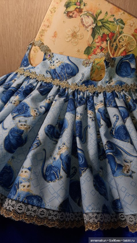 Платье для Диснеек.Нарядное и очень красивое ,ласковые,нежные,зимние котики (фото 3)