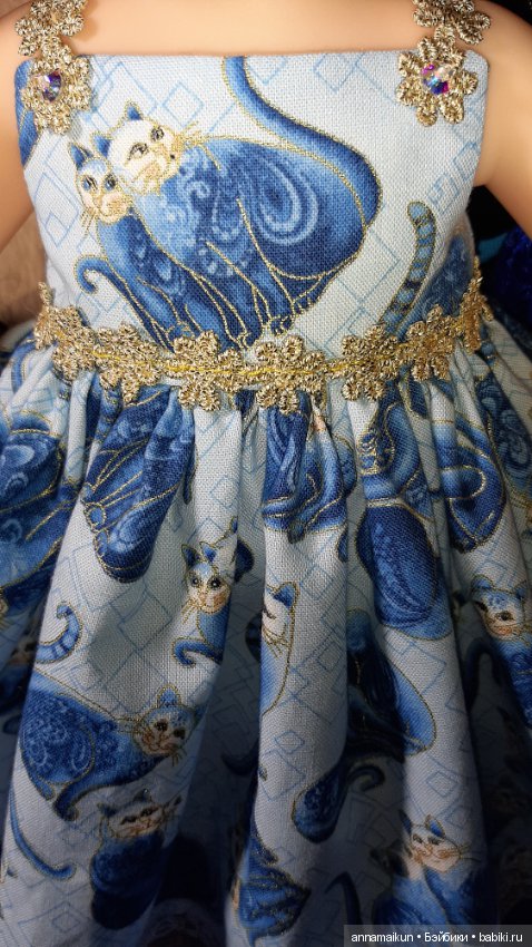 Платье для Диснеек.Нарядное и очень красивое ,ласковые,нежные,зимние котики (фото 4)