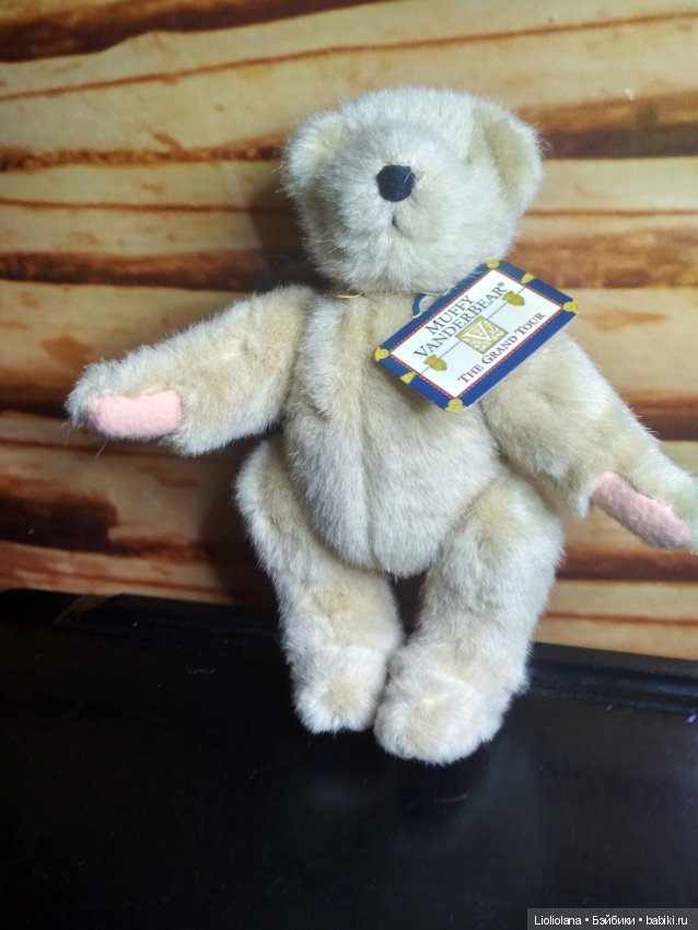 Медвежонок "Снова в школу" Muffy Vanderbear от North American Bear Co (фото 8)