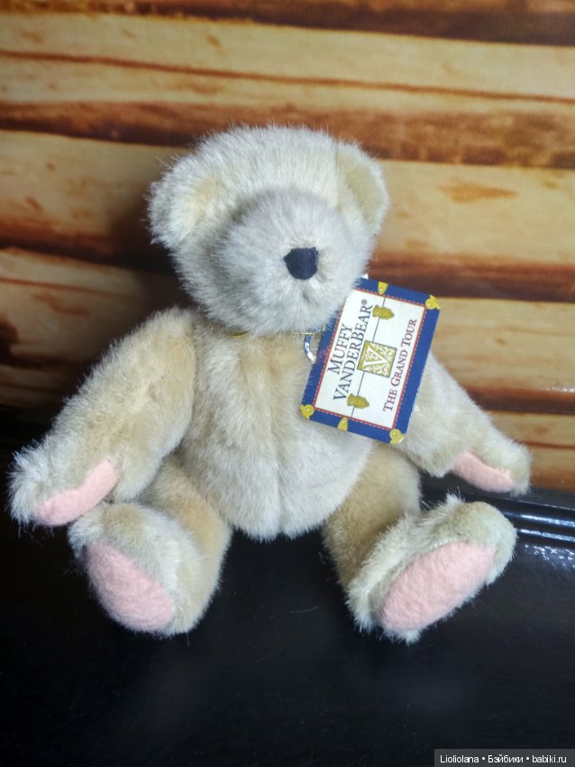 Медвежонок "Снова в школу" Muffy Vanderbear от North American Bear Co (фото 6)