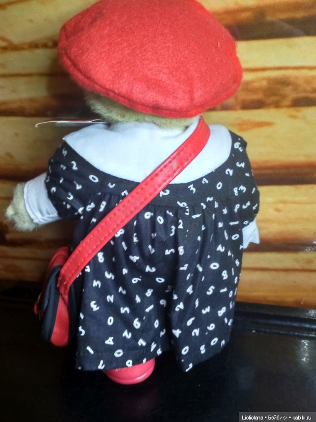 Медвежонок "Снова в школу" Muffy Vanderbear от North American Bear Co (фото 5)