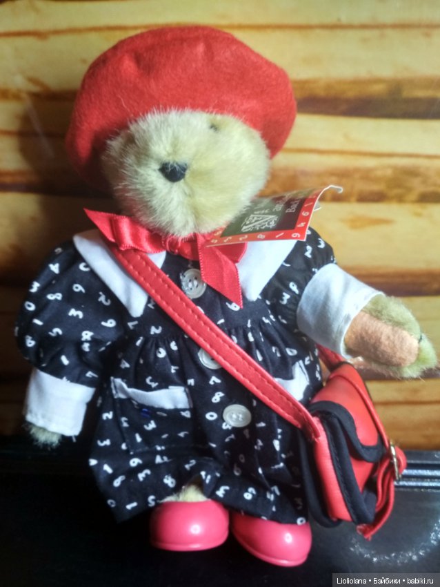 Медвежонок "Снова в школу" Muffy Vanderbear от North American Bear Co