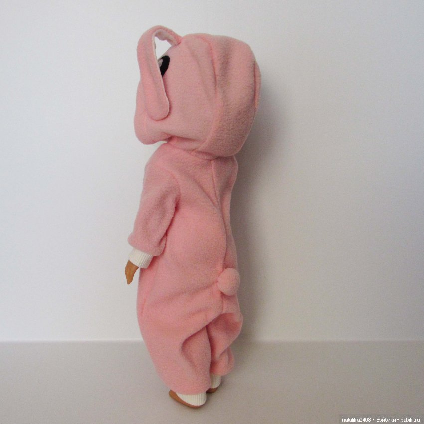 куколка в пижаме. выкройка кигуруми. пижама кигуруми пикачу выкройка. кигуруми для кукол бжд. кигуруми для кукол барби.