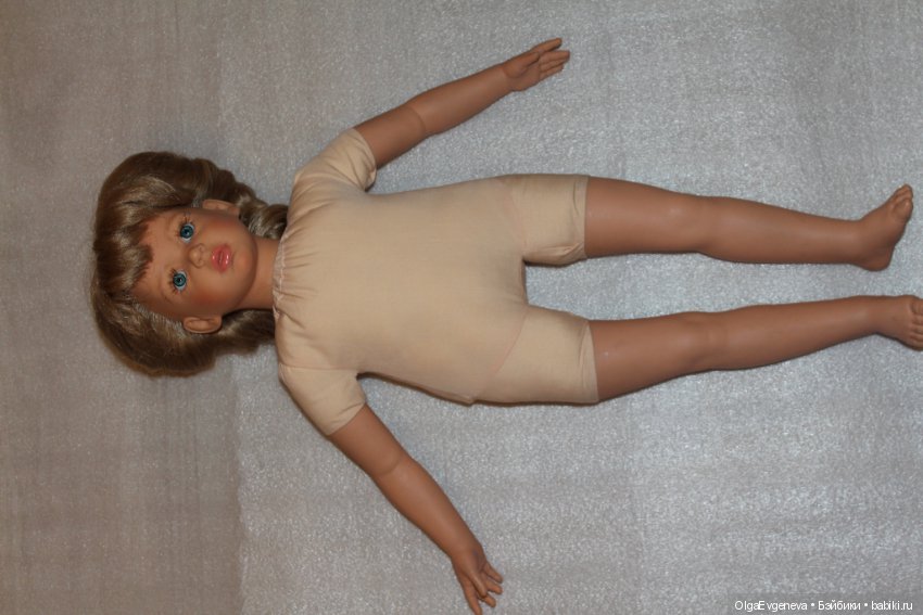 Утонченная девушка, ASI 1998 год Pepa с каре (фото 4)