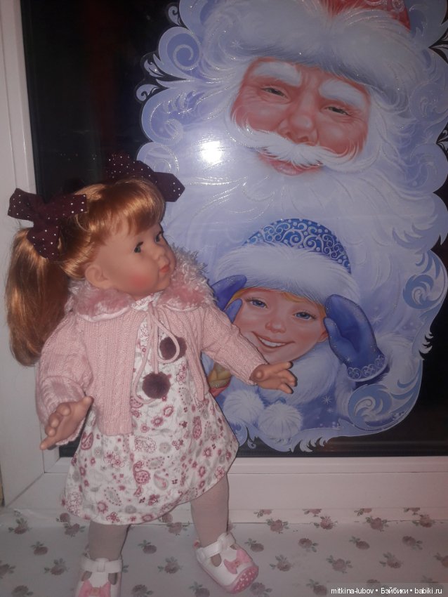 Наклейка на окно Дед Мороз и Снегурочка (фото 7)