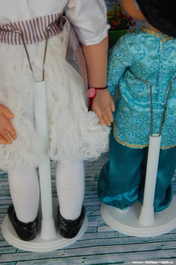 Подставки 2-х размеров основания с защитой на наконечниках