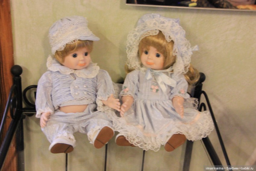 Лот, пара плаксиков (284.5)