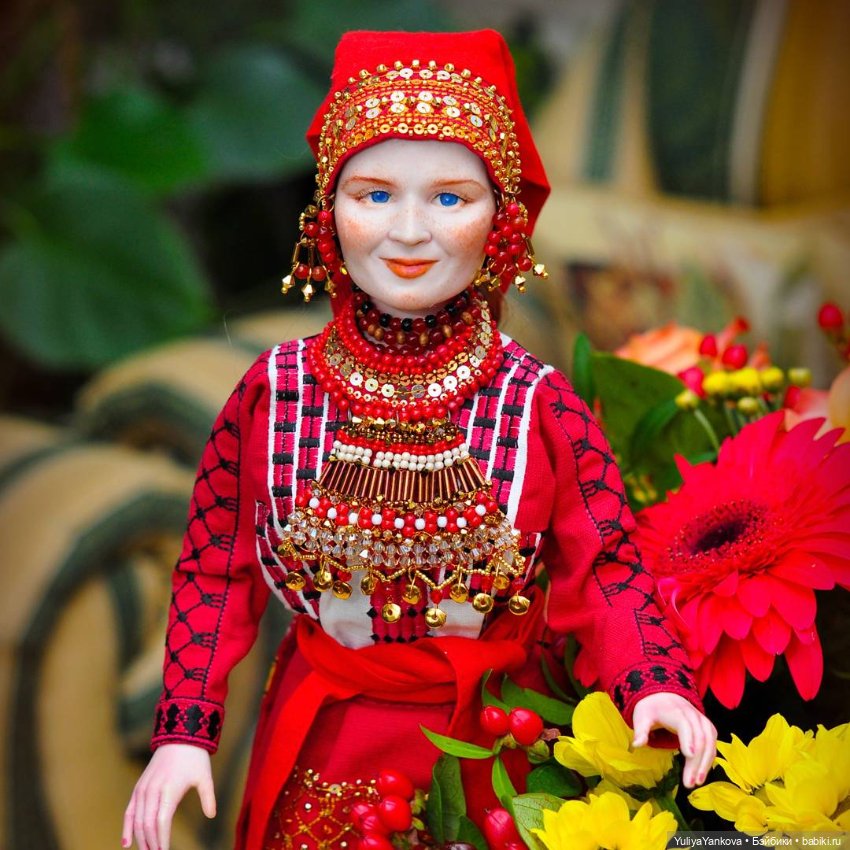 Авторская этническая кукла "Эрзя" (фото 4)