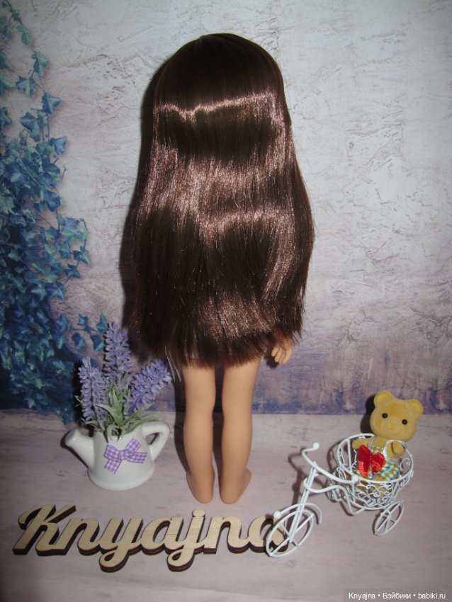 Яркая Мали от Паола Рейна с каштановыми волосами и голубыми глазами (фото 6)