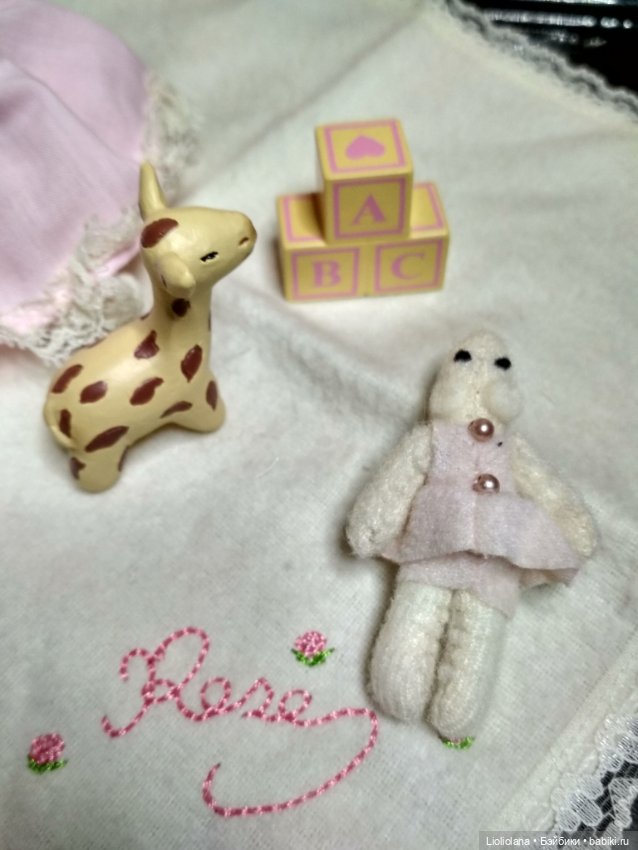 Миниатюра Приданое Роуз от Richard Simmons и Maree Massey. Фарфор. Рассрочка