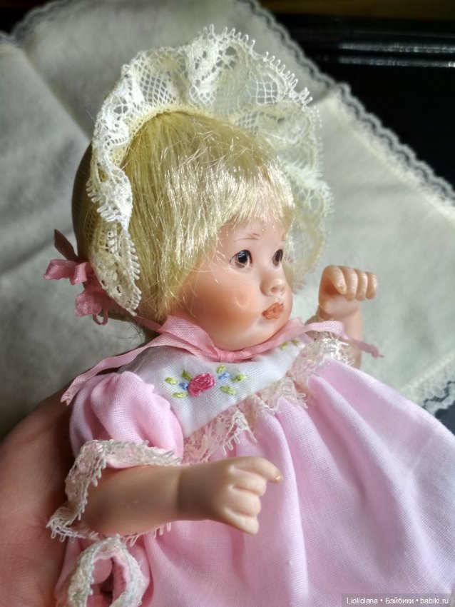 Миниатюра Приданое Роуз от Richard Simmons и Maree Massey. Фарфор. Рассрочка