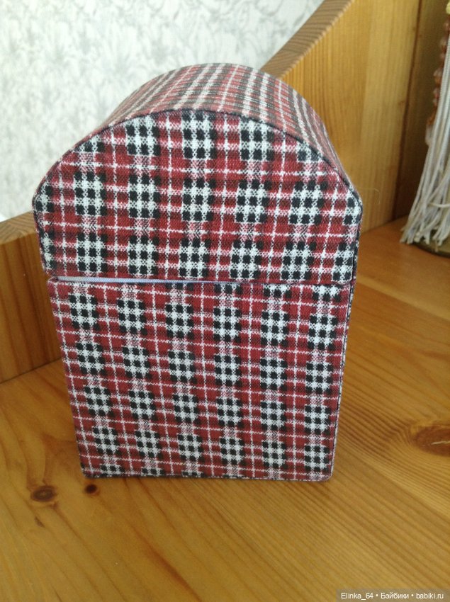 Маленькая фарфоровая кудряшка, в родной коробочке- шкатулке (фото 9)