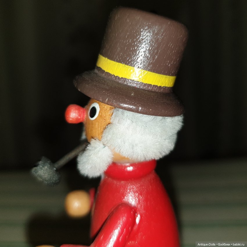 Винтажная фигурка Erzgebirgische Volkskunst, боровичок