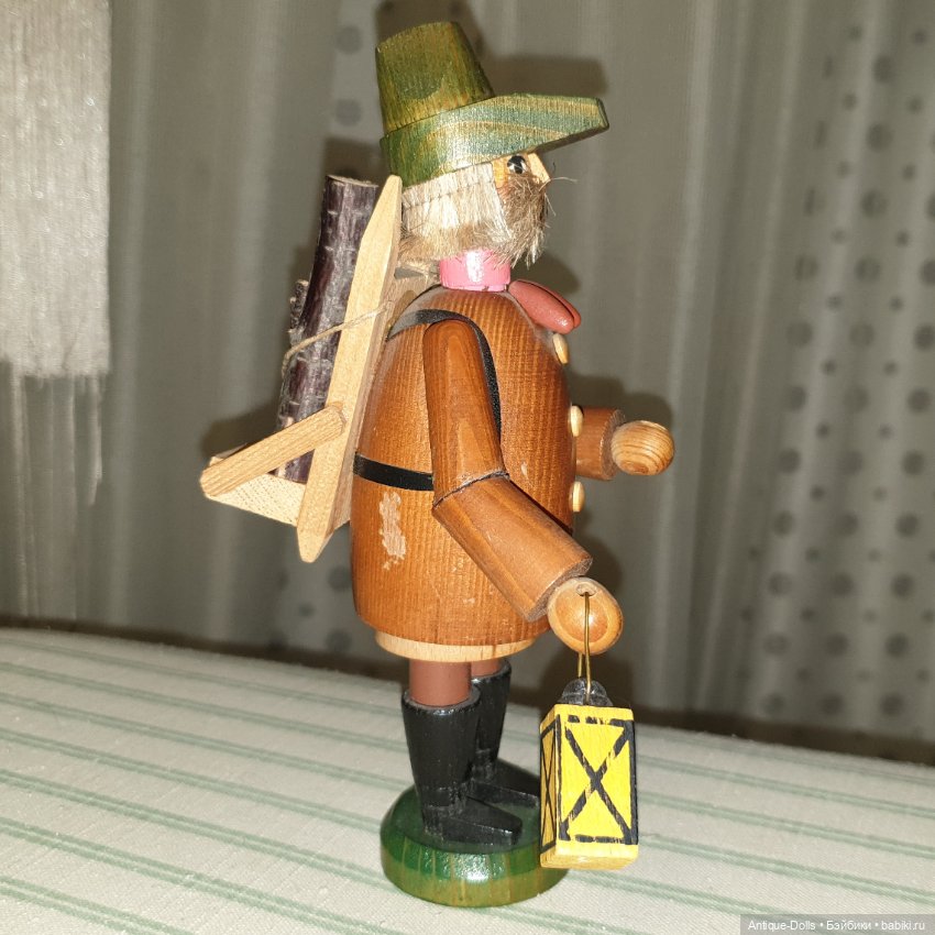 Винтажная фигурка Erzgebirgische Volkskunst, дровосек (фото 10)