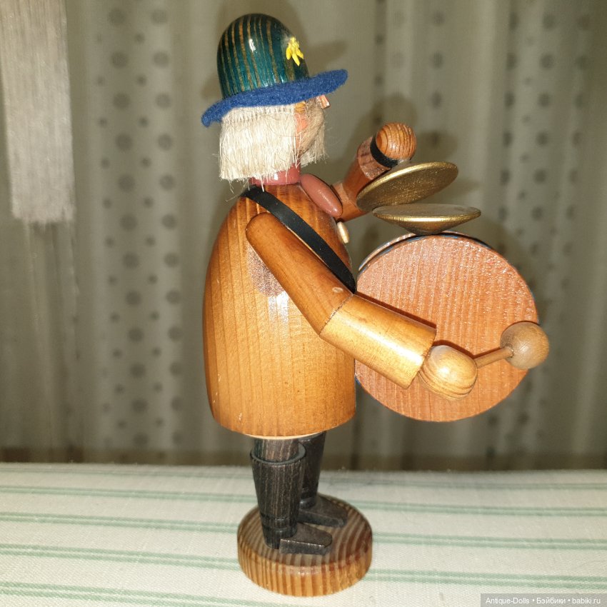 Винтажная фигурка Erzgebirgische Volkskunst, барабанщик (фото 7)