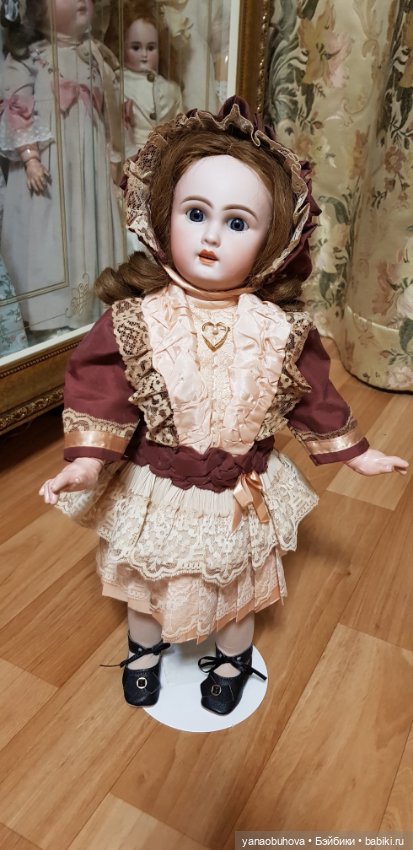 Антикварная красавица редкого молда 758. Предположительно Симон Хальбиг, 45 см (фото 6)