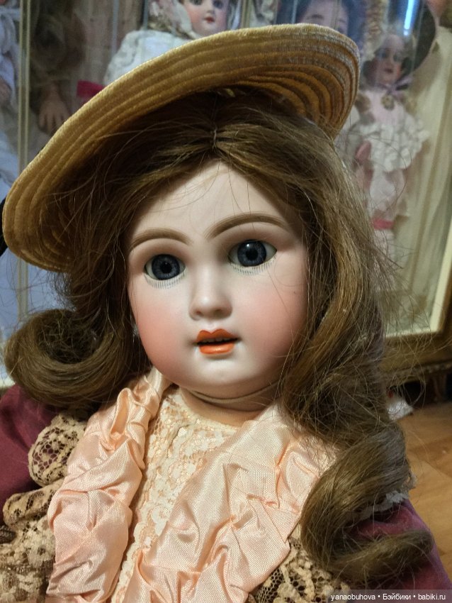 Антикварная красавица редкого молда 758. Предположительно Симон Хальбиг, 45 см