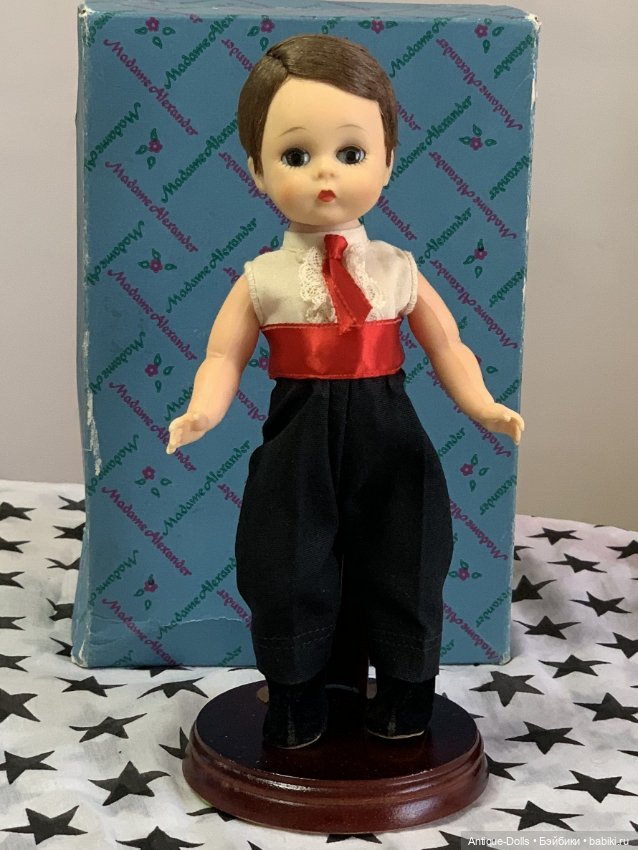 Madame Alexander Spanish Boy doll in original box (фото 6)