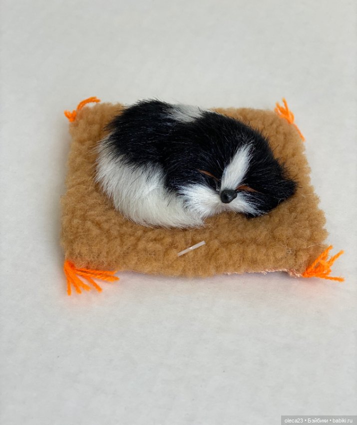 Собачка, маленький друг для ваших куколок