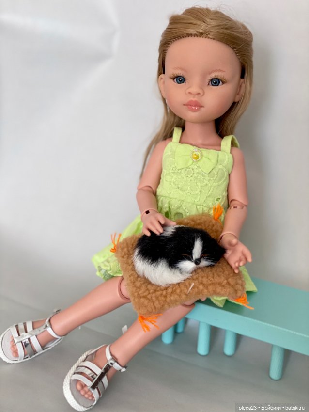 Собачка, маленький друг для ваших куколок