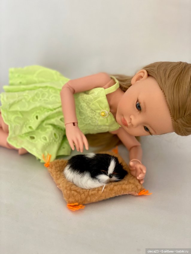 Собачка, маленький друг для ваших куколок