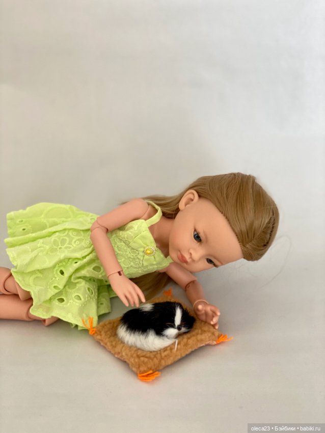 Собачка, маленький друг для ваших куколок