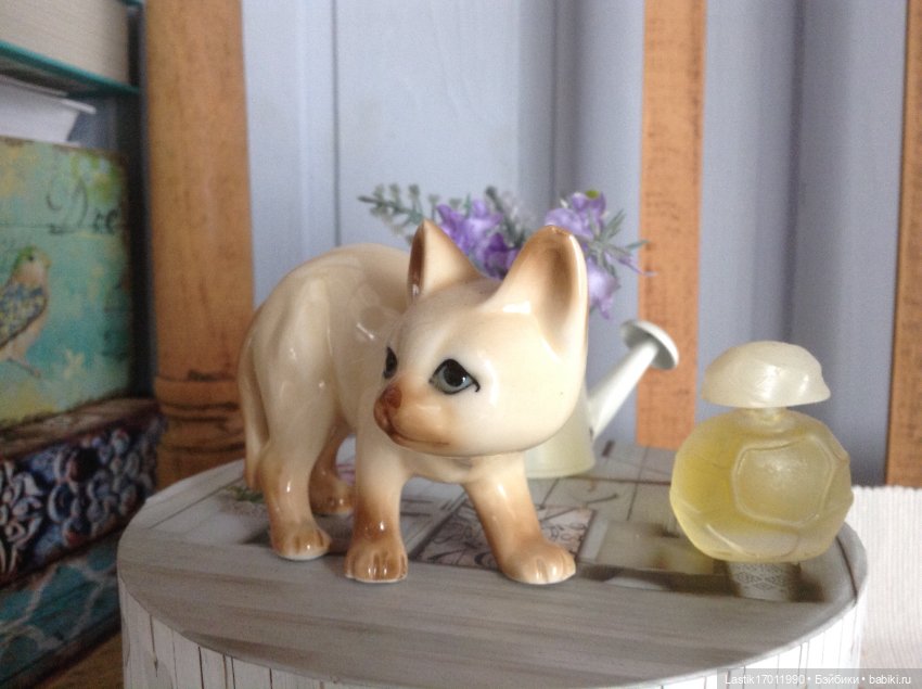 Фарфоровый котик — Статуэтки (фото 3)