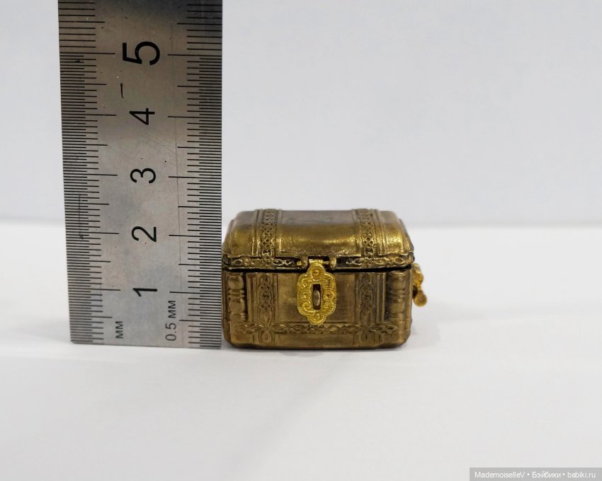 Латунный сундучок / ларец / шкатулка